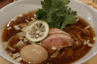 「味玉鴨そば（大盛、手もみ麺）」@紫 くろ㐂の写真