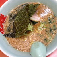 「味噌ラーメン」@ラーメン山岡家 山形青田店の写真