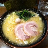 「塩ラーメン （並、650円）」@濃厚豚骨ラーメン 濱虎家の写真