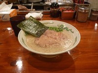 「正油ラーメン」@にんにくや 堀之内店の写真