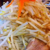 「男山ラーメン+野菜盛り+ごはん」@縄麺 男山の写真
