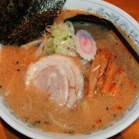 「味噌らーめん（大盛無料 600円）」@らーめん大紅の写真