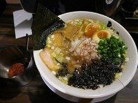 「特製ラーメン　（あっさり）　９５０円」@麺屋しょうじの写真