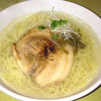 「塩らぁ麺」@麺や金時の写真