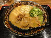 「徳島らーめん（肉入り・中盛）」@徳島ラーメン ひろ家の写真