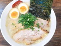 「Sio豚骨（味玉TP）￥730円（＋100円）」@麺屋 三四郎の写真
