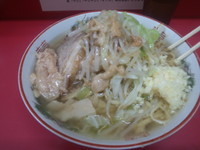 「大 ﾔｻｲ少なめﾆﾝﾆｸｱﾌﾞﾗ」@ラーメン二郎 小岩店の写真