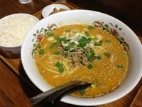「たんたんめん定食750円 ごま 麺カタメ」@ニューたんたんめん 府中店の写真