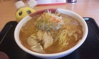 「辛み魚醤ラーメン（ランチタイム大盛りサービス）」@麺処 福吉 極の写真