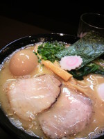 「味玉白湯そば(大盛）950円」@おおぜき中華そば店の写真