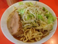 「ラーメン豚入り（1枚）750円＋節券30円＋豚飯250円」@ちばからの写真