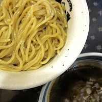 「三種の地鶏の鶏煮干つけ麺（大盛無料）750円」@竈の番人 麺屋義國の写真