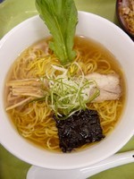 「しょうゆラーメン」@三角山五右衛門ラーメン 狸小路店の写真