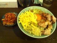 「あえそば 750 + キムチ100 + チーズ50」@麺や あかつきの写真