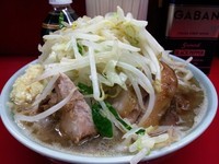 「小ラーメン豚入 ￥750」@ラーメン二郎 中山駅前店の写真