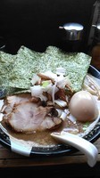 「特製煮干ラーメン」@すごい煮干ラーメン凪 新宿ゴールデン街店 本館の写真