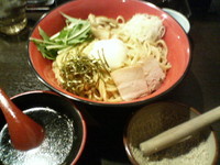 「温玉油そば大」@油そば総本店 秋葉原店の写真