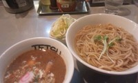 「ネギつけ麺あつもり＋サービス味玉」@つけめん102 大宮店の写真