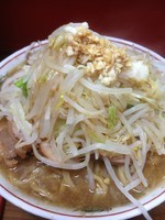 「大ラーメン（ヤサイニンニクカラメ）」@ザ・ラーメンスモールアックスの写真