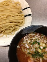 「濃厚豚骨魚介つけ麺(醤油)【７５０円】」@麺処 ほん田 東京駅一番街店の写真