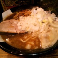 「煮干しラーメン」@すごい煮干ラーメン凪 新宿ゴールデン街店 本館の写真