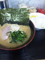 「ラーメン ６００円」@雷家の写真