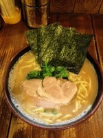 「塩らーめん（大盛）」@横浜家系 侍の写真