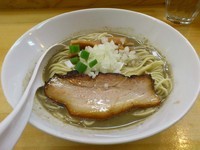 「特濃煮干そば（白） 760円」@煮干中華ソバ イチカワの写真