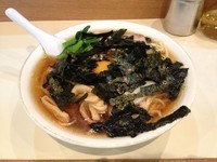 「月見らあめん」@らぁめん ほりうち 本店の写真