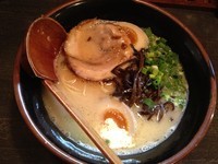 「博多ラーメン＋味付け玉子（￥600＋￥100）」@らーめん たつ屋の写真