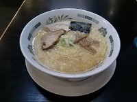 「とんこつラーメン」@日高屋 巣鴨北口店の写真