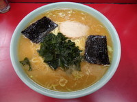 「ラーメン中(270g)　650円」@もっちゃんラーメンの写真