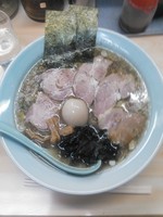 「こだわりのチャーシュー麺+味玉」@らぁめん かすがの写真