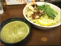 「鶏と牡蠣のつけめん大盛り　（勤労感謝の日限定）」@ラーメン ひかりの写真