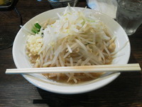 「がっつりラーメン並」@伝家 志木店の写真