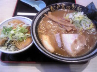 「濃厚中華そば（180g）＋肉飯セット（200円）」@松戸富田製麺 三井アウトレットパーク木更津店の写真