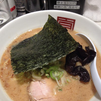 「豚骨醤油太麺」@麺屋 のすけの写真