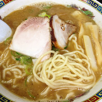 「こく煮干し」@長尾中華そば 西バイパス店の写真