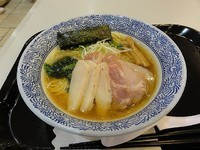 「チャーシュー（醤油）芳醇香味そば　900円」@麺屋 一燈 ラゾーナ川崎店の写真