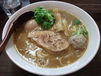 「味玉ラーメン」@らーめん チキントの写真