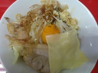 「汁なし（並）￥700＋スライスチーズ￥50＝￥750」@びんびん豚の写真