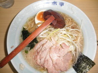 「定番(しゅうゆ)小 「800円」」@ラーメン青木亭 東川口店の写真