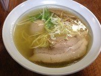 「河内の塩 (650円) (+味玉)」@らーめん工房 RISEの写真