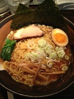 「らーめん（大盛り・のりたま半々）」@天虎の写真