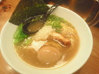 「九十九里産特上煮干しと錦爽鶏のらーめん」@三代目麺処 「まるは」極 船橋店の写真