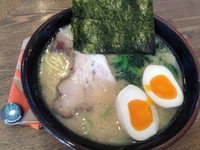 「味玉ラーメン（￥730）」@濃厚家の写真