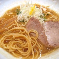 「ラーメン（こってり）　750円」@らーめんと甘味処 九月堂の写真
