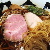 「煮干醤油ラーメン　750円」@666の写真