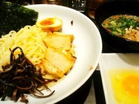 「つけ麺　850円（並で麺250グラム）他トッピング」@一風堂 大森店の写真