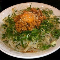 「《限定》　鶏そぼろ味噌和え」@麺とび六方の写真